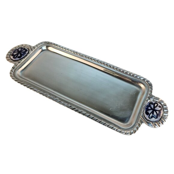 Decorative Aluminum Serving Tray With Hand-Painted Ceramic Talavar Handle Accent - Picture 7 of 11